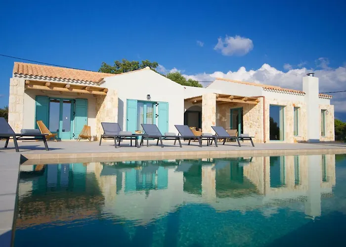 Exclusive Sea View Villa Madelaine