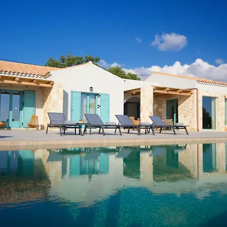 Exclusive Sea View Villa Madelaine Sparta Exterior foto